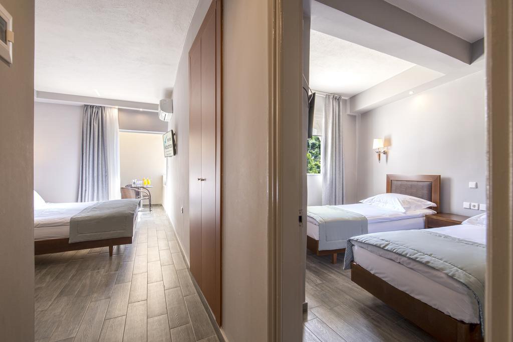 Albatros Hotel Sivota  Ngoại thất bức ảnh